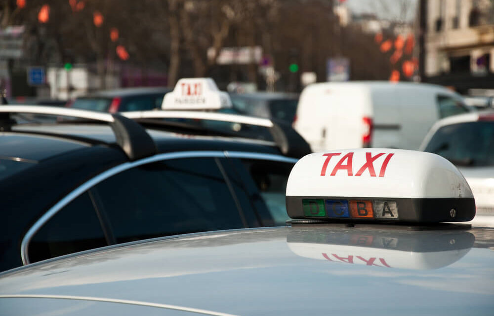 Prenez garde aux faux taxis dans les aéroports