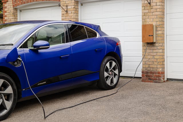 Comment préparer votre domicile pour l'installation d'une borne de recharge